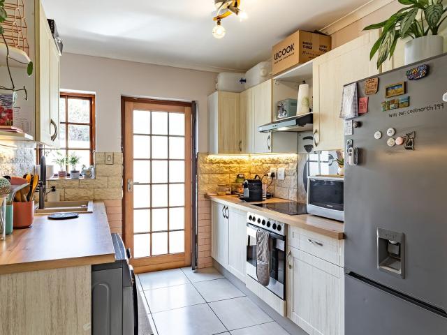 Townhouse for sale in Nooitgedacht, Gauteng