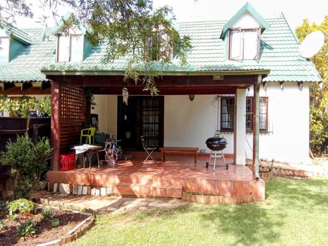 Townhouse for sale in Westonaria, Gauteng