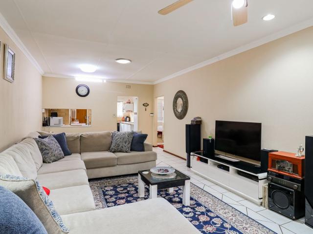 Townhouse for sale in Nooitgedacht, Gauteng