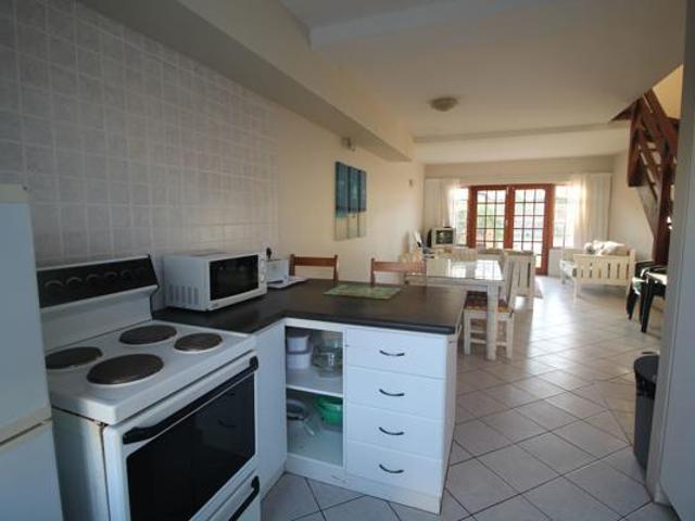 Townhouse for rent in Bushmans River Mouth, Eastern Cape