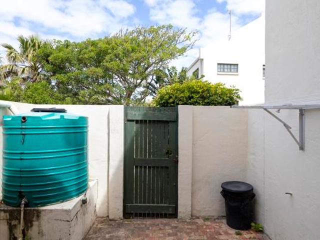 Townhouse for sale in Bushmans River Mouth, Eastern Cape