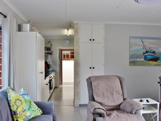 Townhouse for sale in Bushmans River Mouth, Eastern Cape