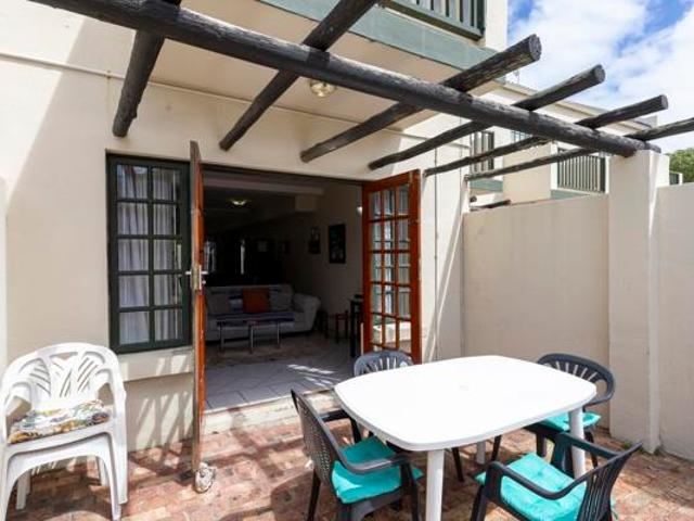Townhouse for sale in Bushmans River Mouth, Eastern Cape
