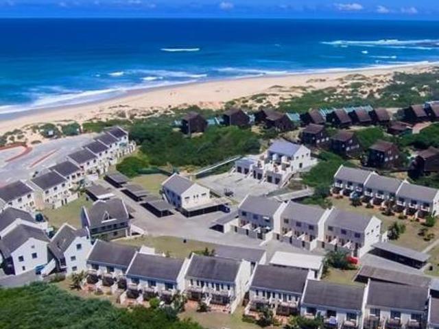 Townhouse for sale in Bushmans River Mouth, Eastern Cape