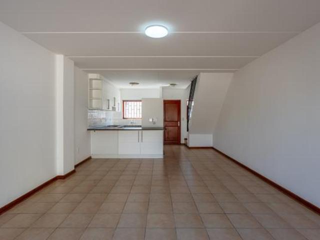 Townhouse for sale in Cape Town, Western Cape