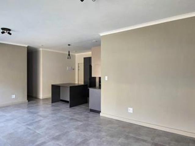 Townhouse for sale in Umdloti, Kwazulu-natal