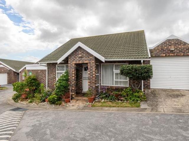 Townhouse for sale in Eastern Cape
