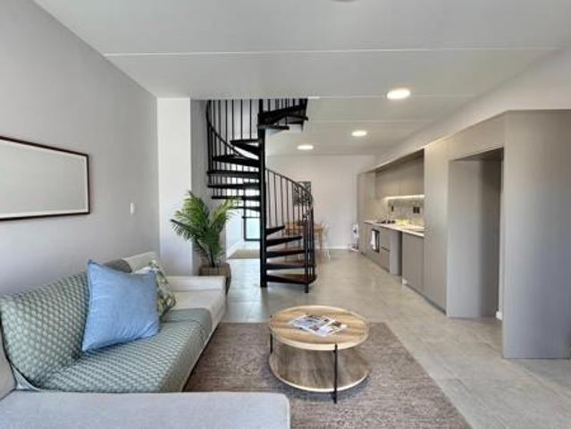 Townhouse for sale in Cape Town, Western Cape