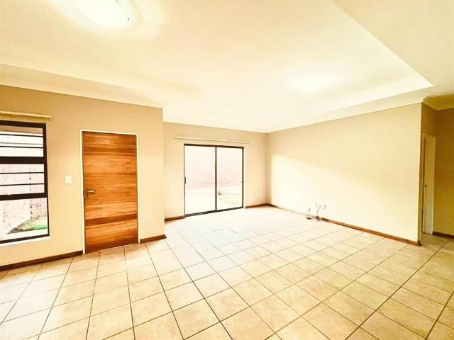 Townhouse for sale in Bloemfontein, Free State