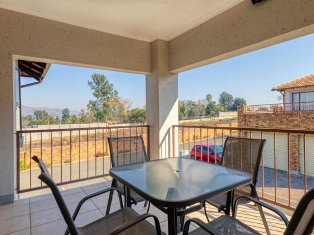 Townhouse for rent in Westonaria, Gauteng