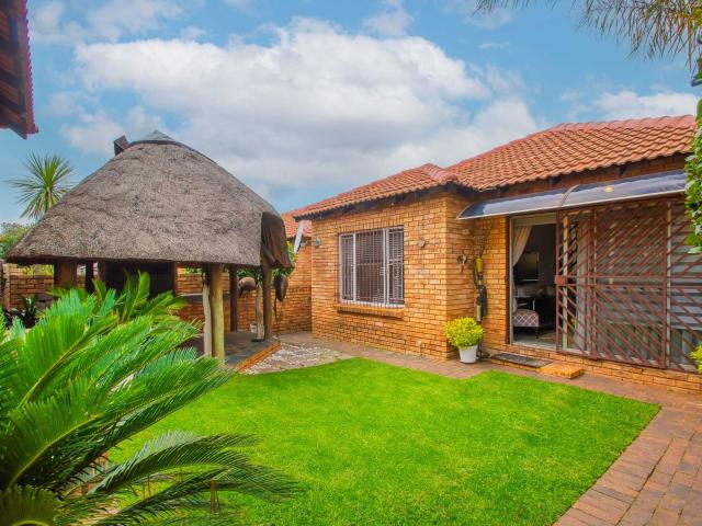Townhouse for sale in Nooitgedacht, Gauteng