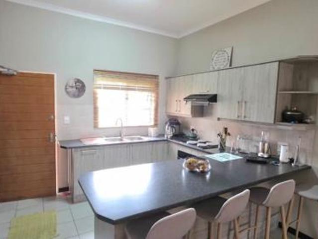 Townhouse for rent in Westonaria, Gauteng