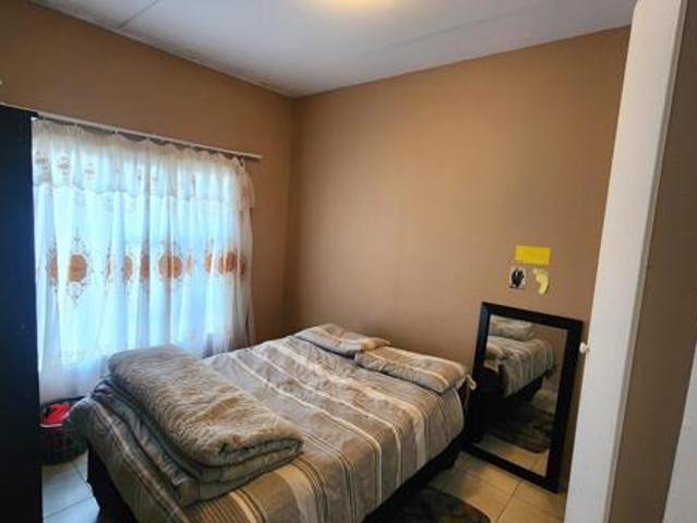Townhouse for rent in Westonaria, Gauteng