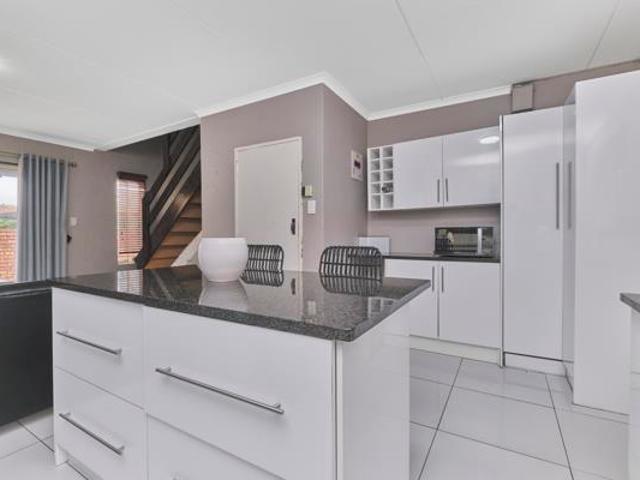 Townhouse for sale in Westonaria, Gauteng