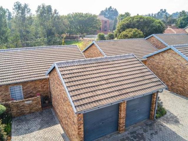 Townhouse for sale in Westonaria, Gauteng