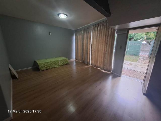 Townhouse for sale in Dr Kenneth Kaunda, North West