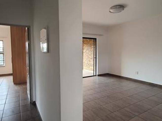 Townhouse for rent in Pretoria, City of Tshwane Metropolitan Municipality