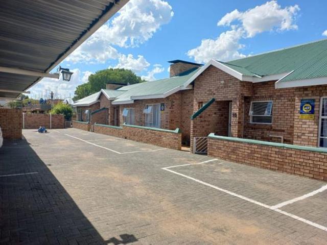 Townhouse for sale in Bloemfontein, Free State