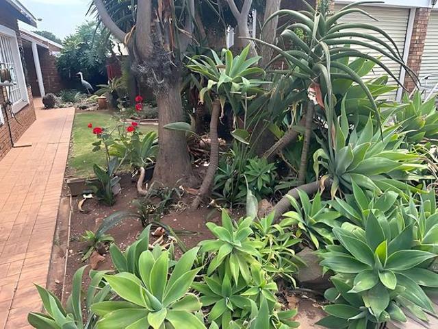 Townhouse for sale in Westonaria, Gauteng