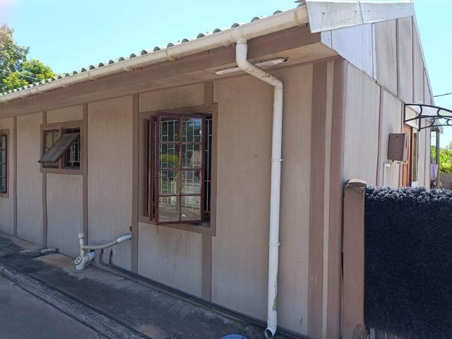 Townhouse for sale in Seaview, Kwazulu-natal