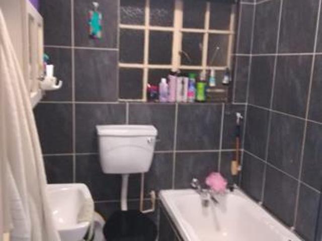Townhouse for rent in Ekurhuleni, Gauteng