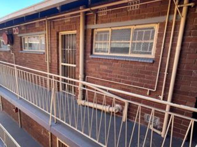 Townhouse for rent in Westonaria, Gauteng
