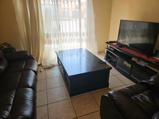 Townhouse for rent in Westonaria, Gauteng