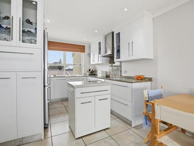 Townhouse for sale in Cape Town, Western Cape