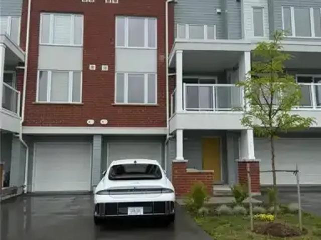 Townhouse for rent in Kitchener, Ontario
