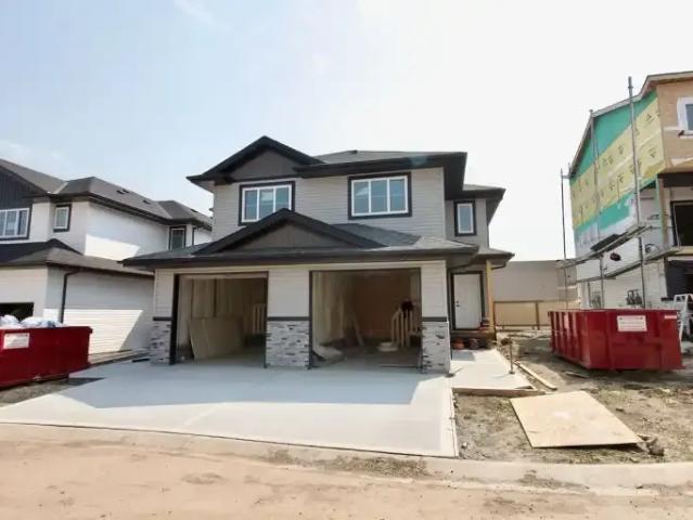 Townhouse for rent in Rolly View, Alberta