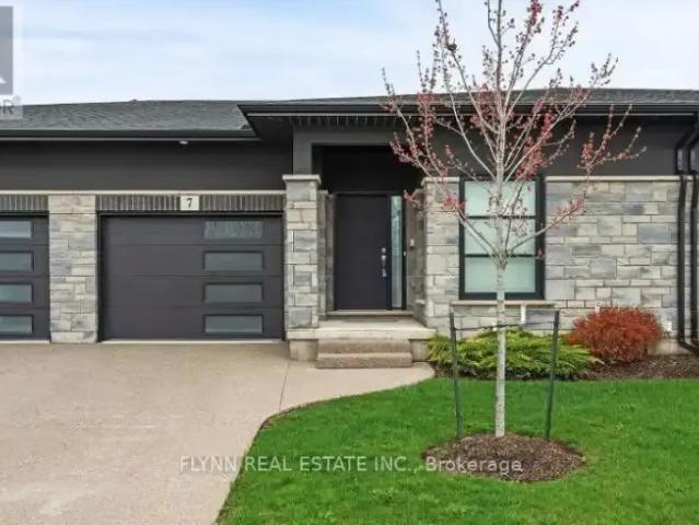 Townhouse for rent in Niagara, Ontario