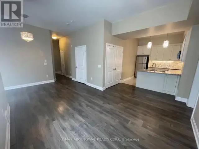 Townhouse for rent in Oakville, Ontario