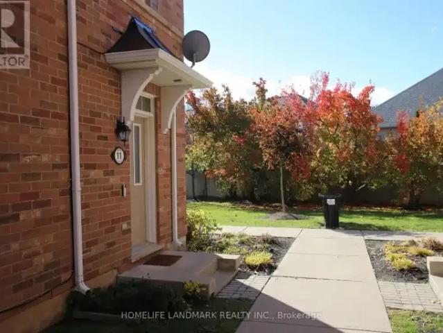 Townhouse for rent in Oakville, Ontario