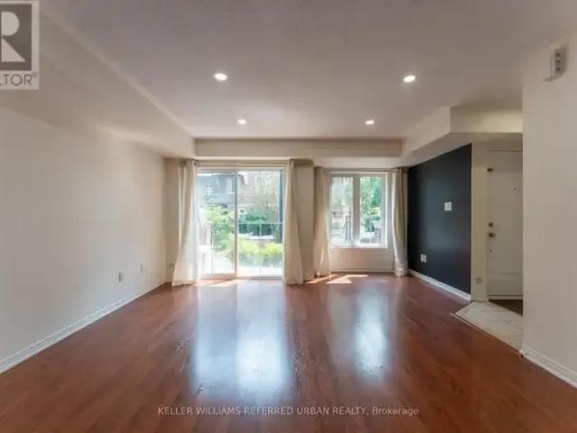 Townhouse for rent in Oakville, Ontario