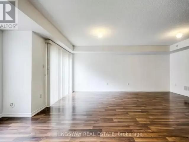 Townhouse for rent in Oakville
