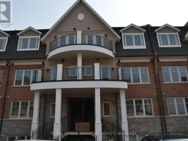 Townhouse for rent in Oakville, Ontario