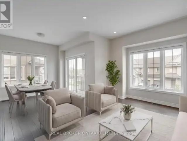 Townhouse for rent in Oakville, Ontario