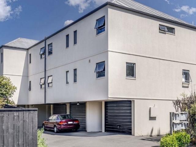 House for rent in Heathcote, Canterbury