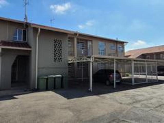 Townhouse for sale in Ekurhuleni, Gauteng