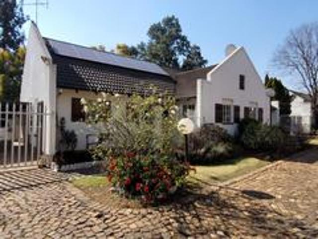 Townhouse for sale in Ekurhuleni, Gauteng