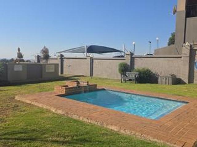 Townhouse for sale in Ekurhuleni, Gauteng