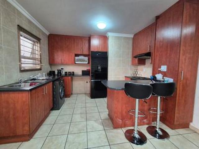 Townhouse for sale in Ekurhuleni, Gauteng