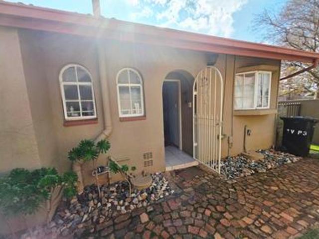 Townhouse for sale in Ekurhuleni, Gauteng