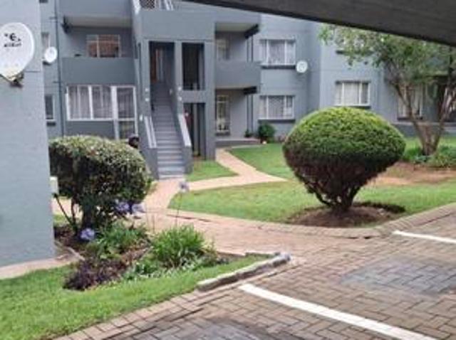 Apartment for sale in Vosloorus, Gauteng