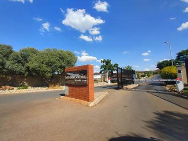 Townhouse for sale in Kagiso, Gauteng