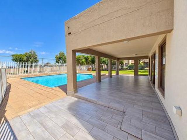 Townhouse for sale in Alberton, City of Ekurhuleni Metropolitan Municipality