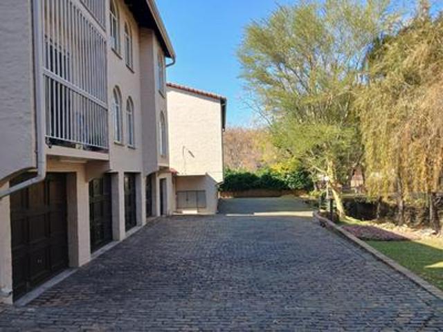 Townhouse for sale in Ekurhuleni, Gauteng