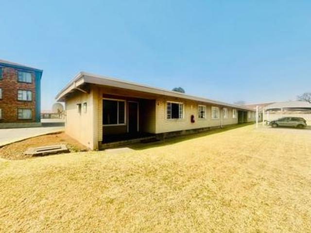 Townhouse for sale in Sedibeng, Gauteng
