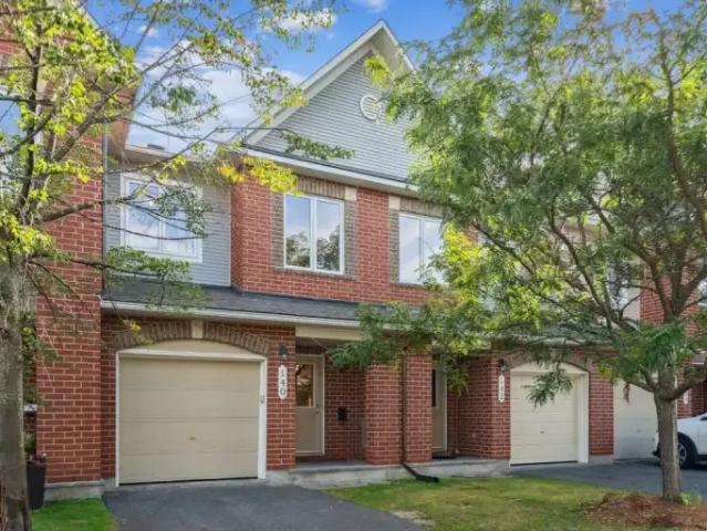Townhouse for rent in Mulhurst Bay, Ontario
