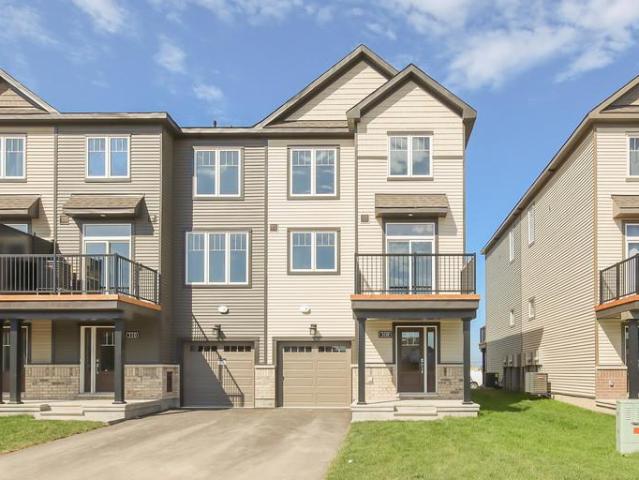 Townhouse for rent in Mulhurst Bay, Ontario